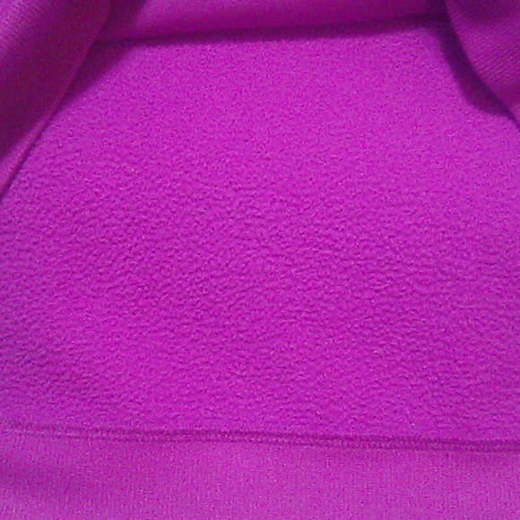 UNDER ARMOUR STORM HOODIE -SOLD - Picture 8 of 8